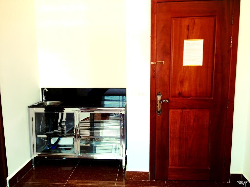 Soben Sensok Guesthouse Phnom Penh Esterno foto